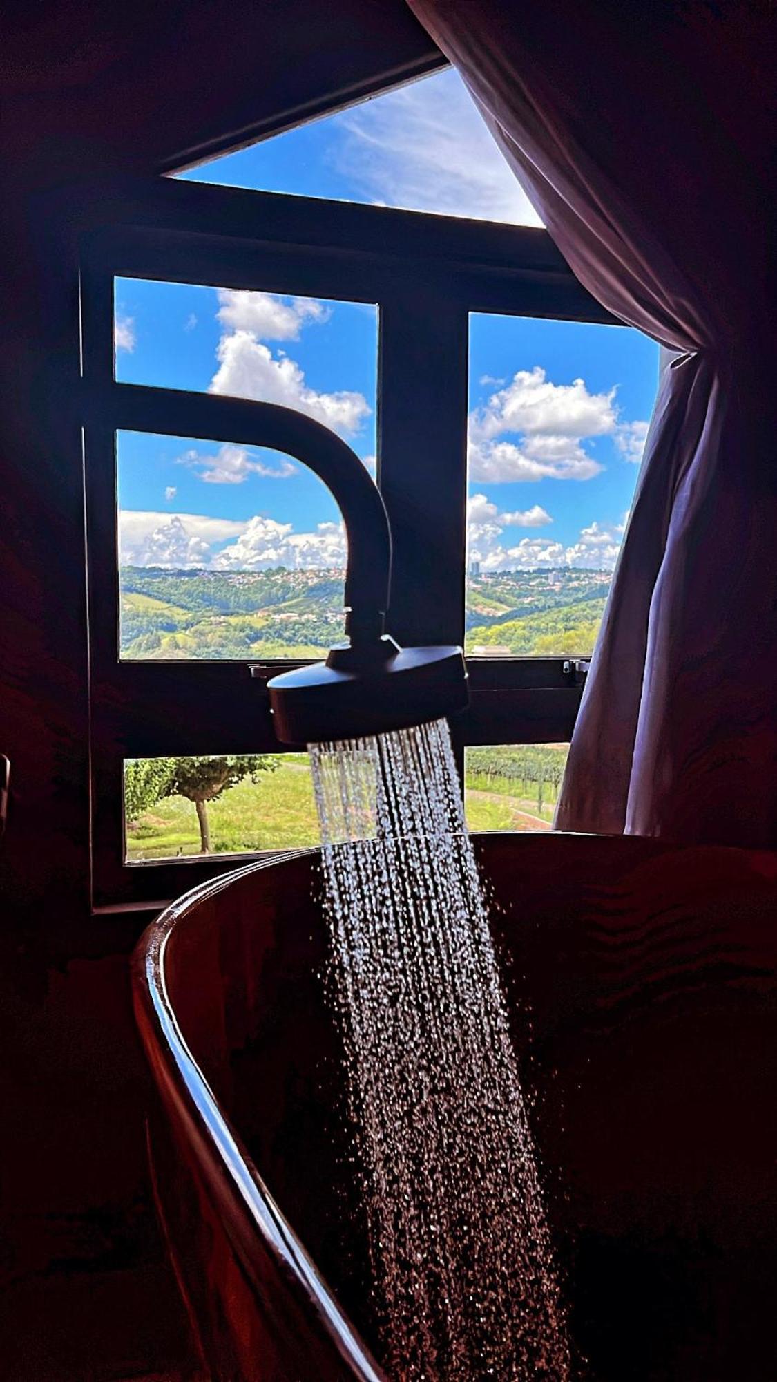 Capanna Del Vale - Um Refugio No Vale Dos Vinhedos Com Experiencia Exclusiva De Degustacao Na Vinicola Dom Candido Bento Gonçalves Zimmer foto